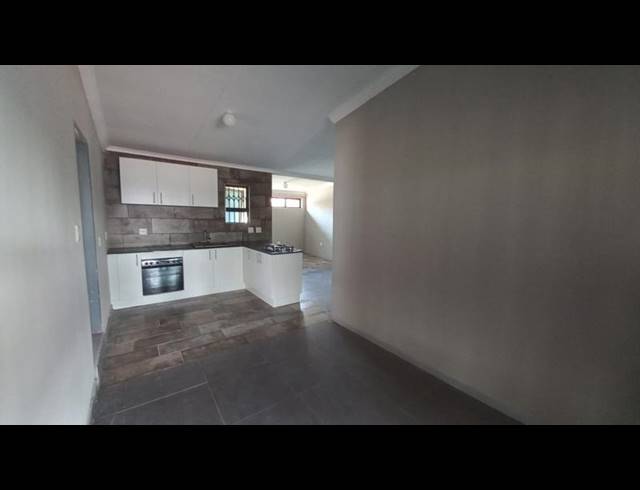 2 BEDROOM PROPERTY TO RENT IN CLAREMONT